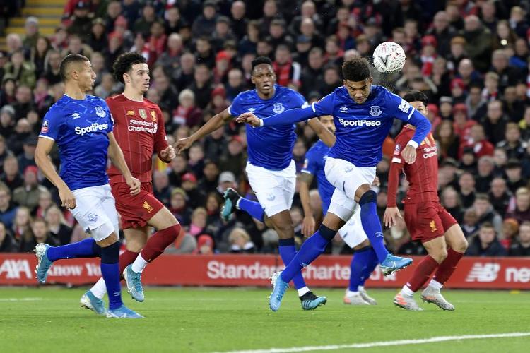 克罗斯谈皇马现状：不要总谈过去，我不需要别人说我想你