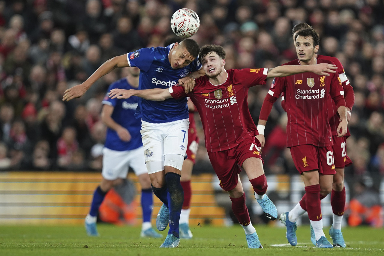 媒体人：国安欠薪8个月不真实，只有1个月是晚发了一些