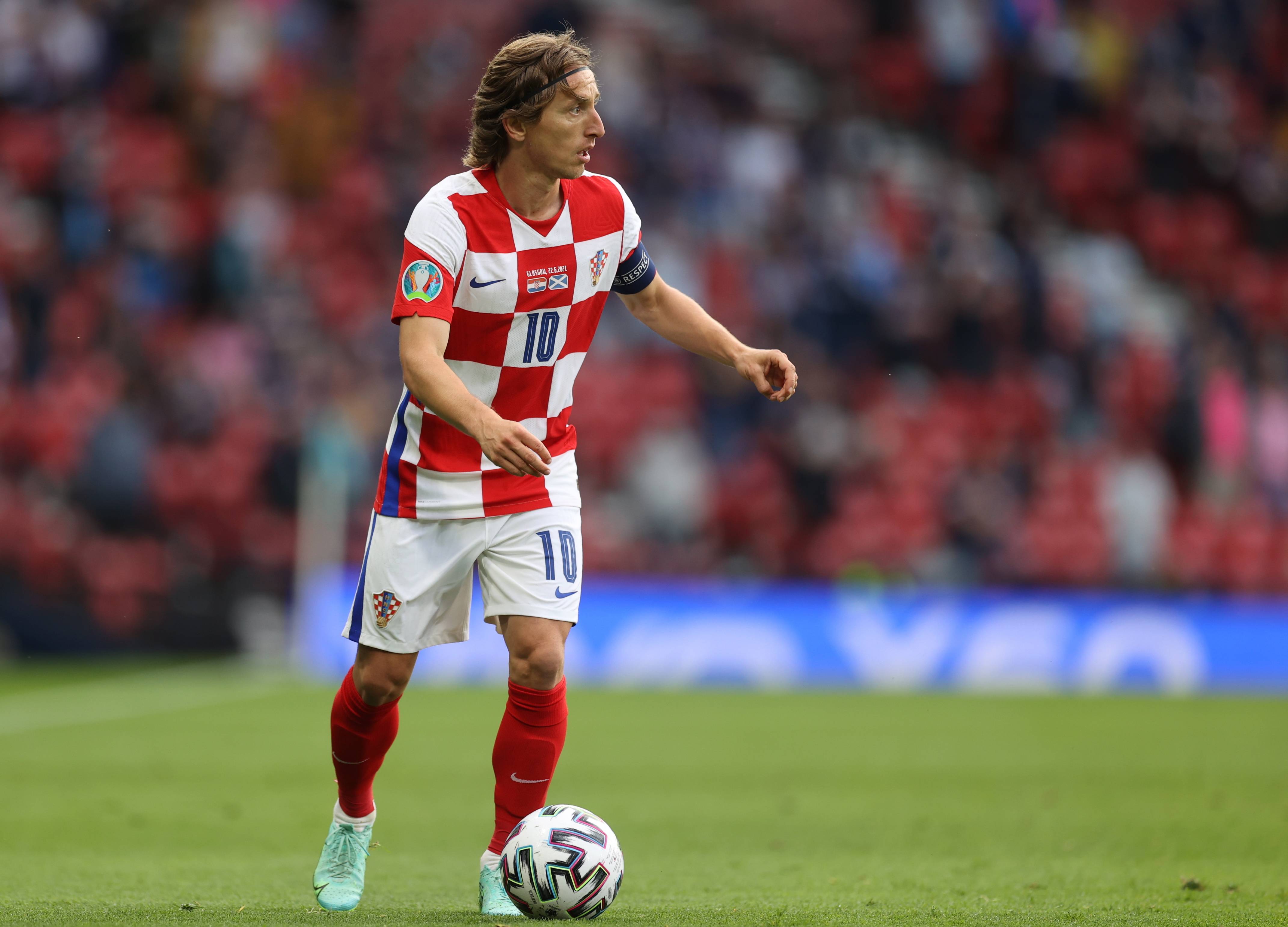 NBA：太阳击败篮网 杜兰特全场最高分